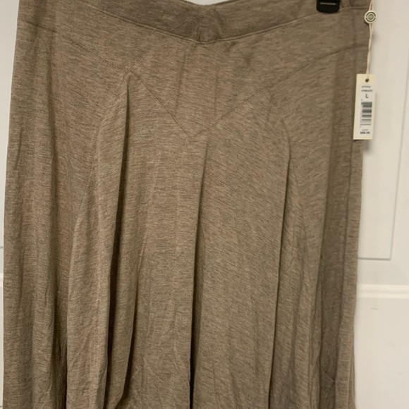 Max Studio Womens Short Heathered Tan Elastic Waist Pullon Skirt Sz L - Picture 2 of 6